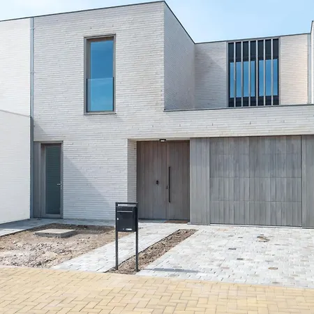 Brand New 3br House With Garden In Mariakerke Casa vacanze Ostenda