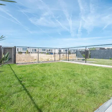 Brand New 3br House With Garden In Mariakerke Vakantiehuis